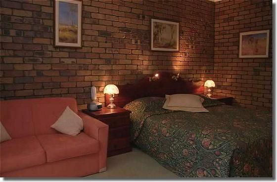 Overlander Homestead Motel ローマ 部屋 写真