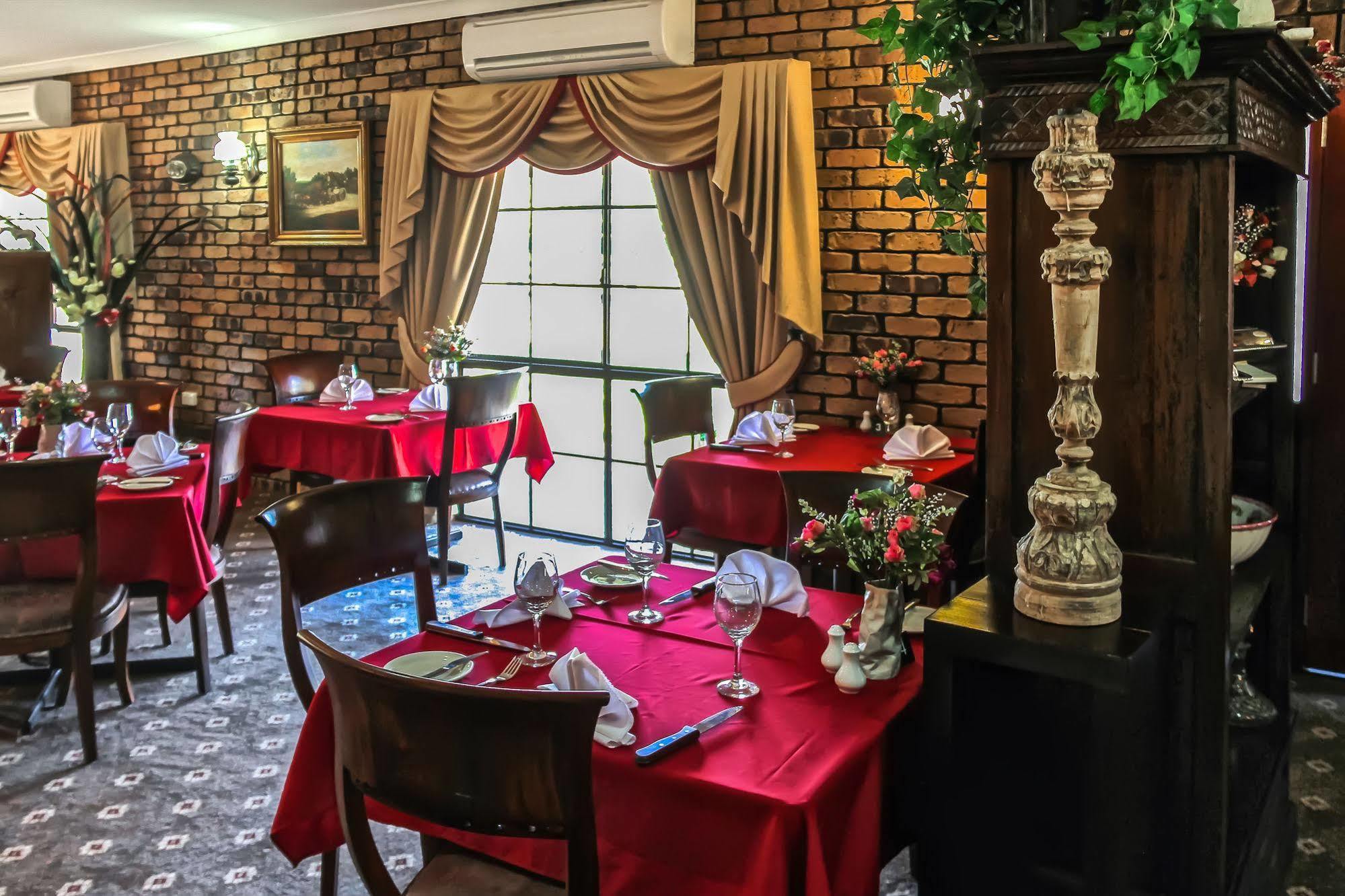 Overlander Homestead Motel ローマ エクステリア 写真
