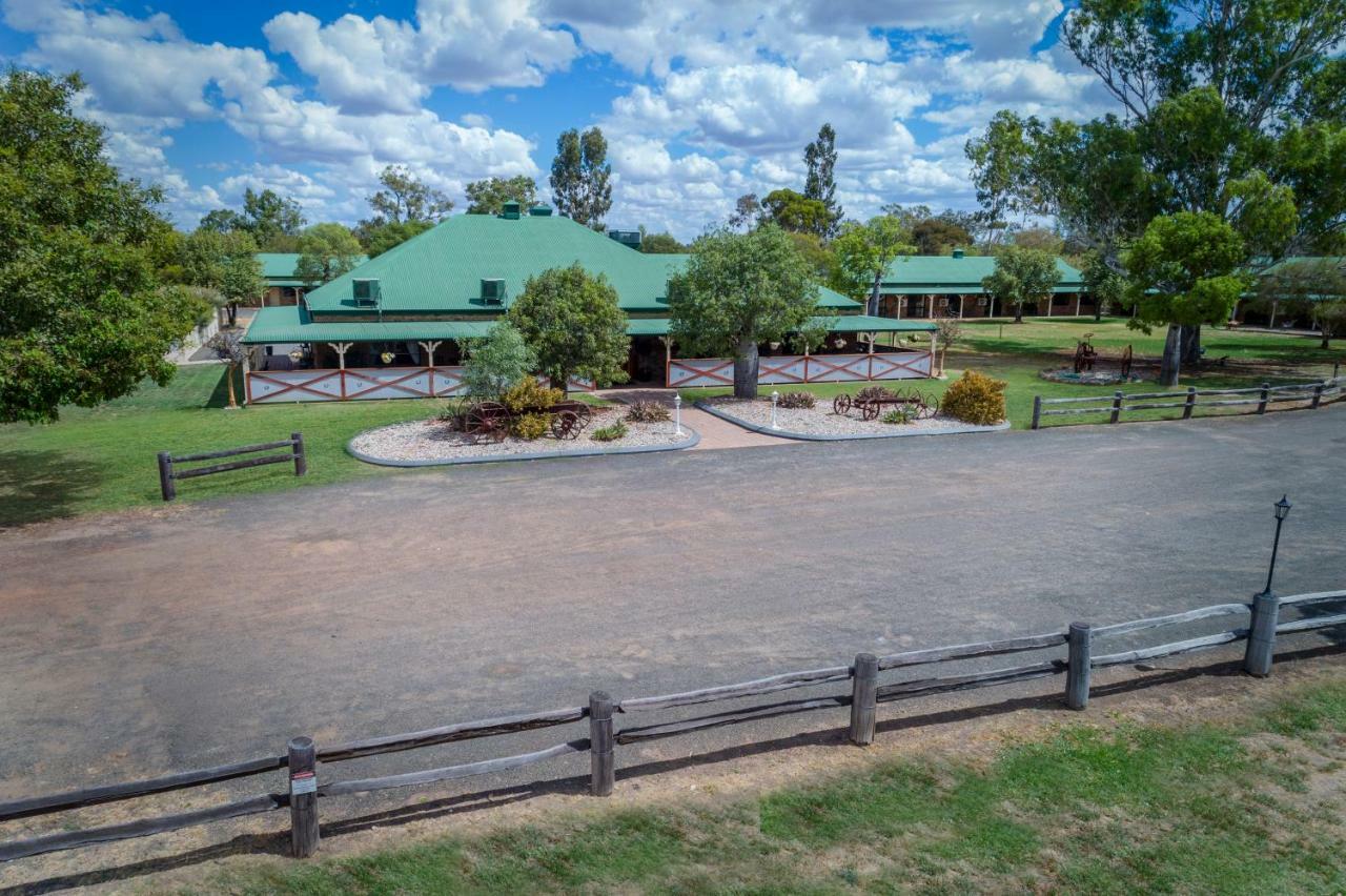 Overlander Homestead Motel ローマ エクステリア 写真